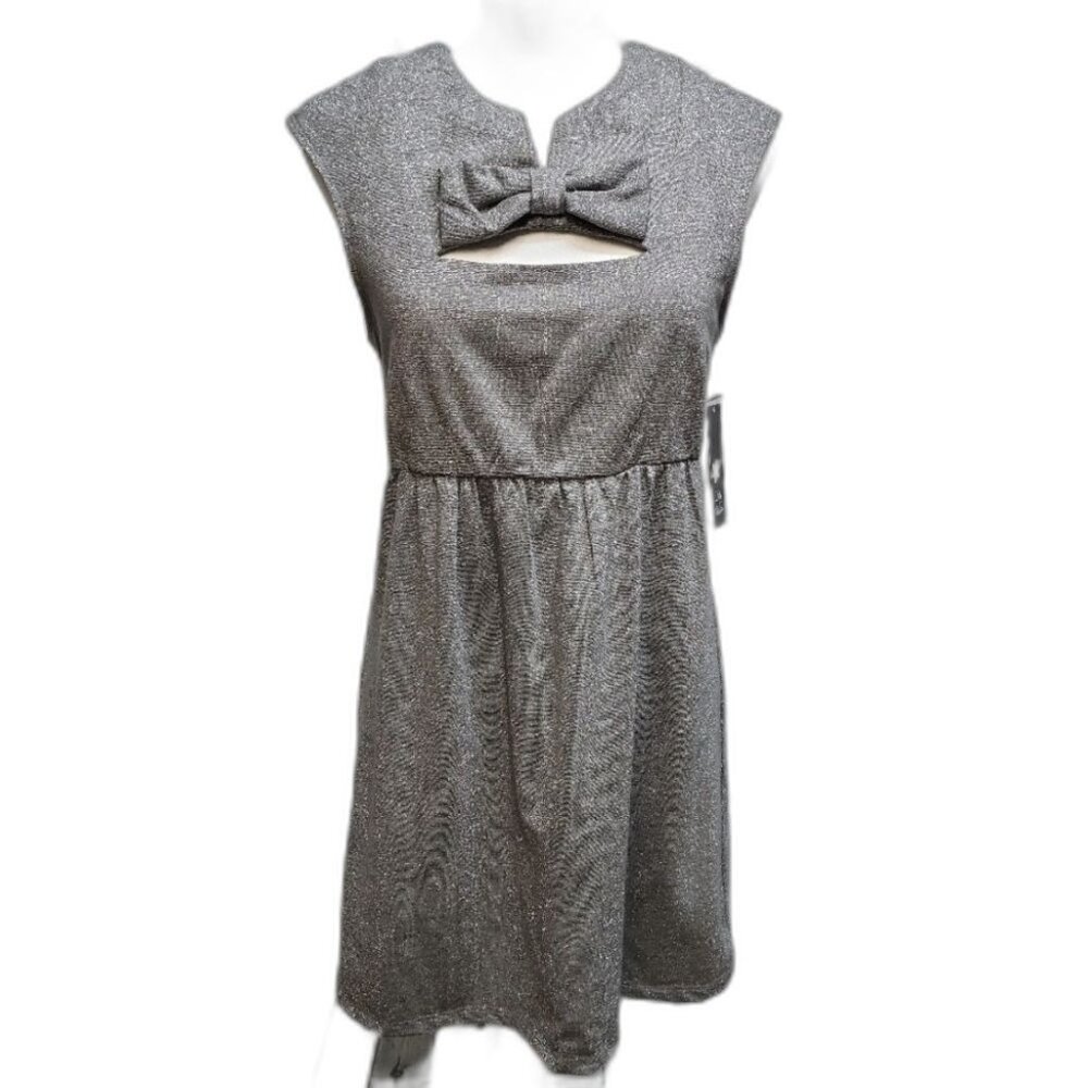 Lily White sleeveless dress